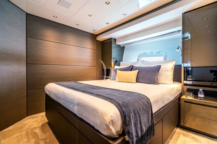 Charter Yacht TRIPLE L - Sanlorenzo SL78 - 2 Cabins - 4 Cabins - Cannes - St Tropez - Nice - Antibes - French Riviera - Monaco