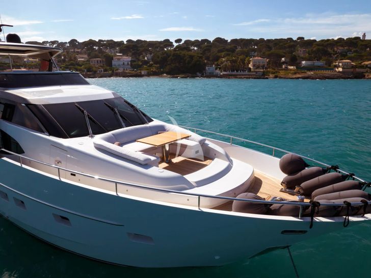 TRIPLE L Sanlorenzo SL78 - foredeck TRIPLE L Sanlorenzo SL78 - foredeck