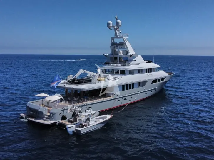 TRITON Delta Marine 49m - anchored TRITON Delta Marine 49m - anchored