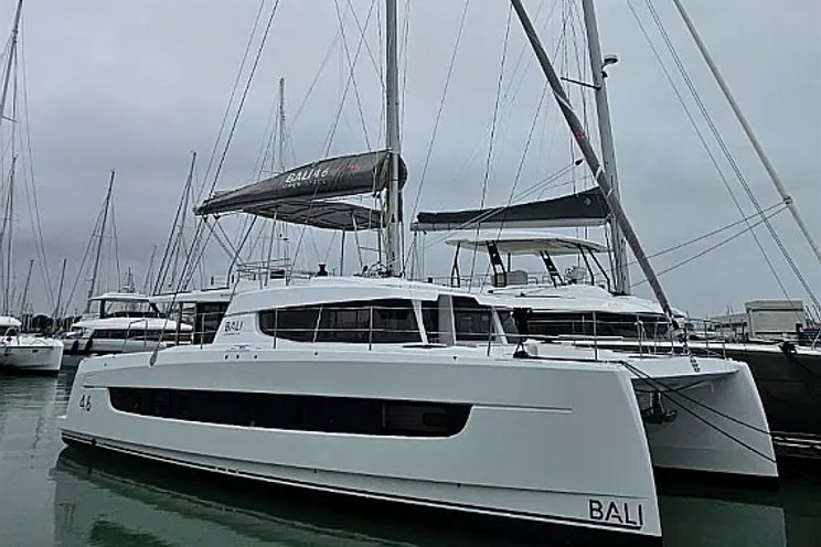 Charter Yacht TRITONE - Bali 4.6 - 5 Cabins - Salerno - Naples - Capri - Positano - Amalfi Coast - Italy