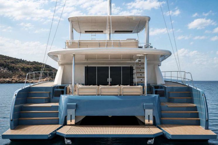 Charter Yacht TUPELO HONEY - Heysea SV60 - 7 Cabins - Tortola - Anegada - Virgin Gorda - BVI - Caribbean