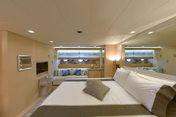 Charter Yacht TUSCAN SUN - Maiora 106 - 5 Cabins - Split - Hvar - Korcula - Dubrovnik