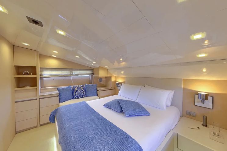 Charter Yacht TUSCAN SUN - Maiora 106 - 5 Cabins - Split - Hvar - Korcula - Dubrovnik