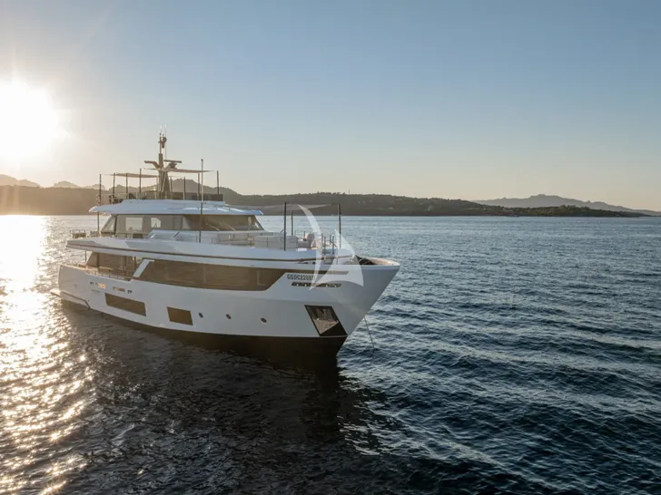 TWINS Ferretti Custom Line Navetta 30 - anchored under the sunset TWINS Ferretti Custom Line Navetta 30 - anchored under the sunset