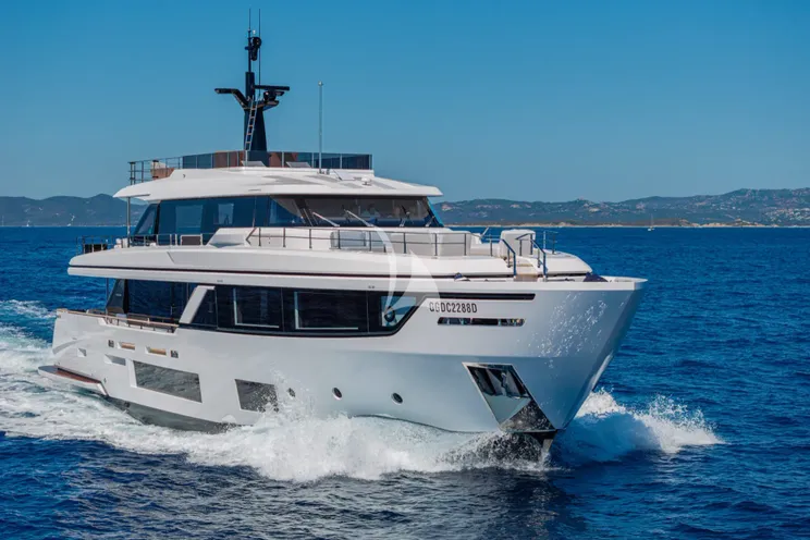 Charter Yacht TWINS - Ferretti Custom Line Navetta 30 - 5 Cabins - Naples - Capri - Positano - Amalfi Coast - Italy