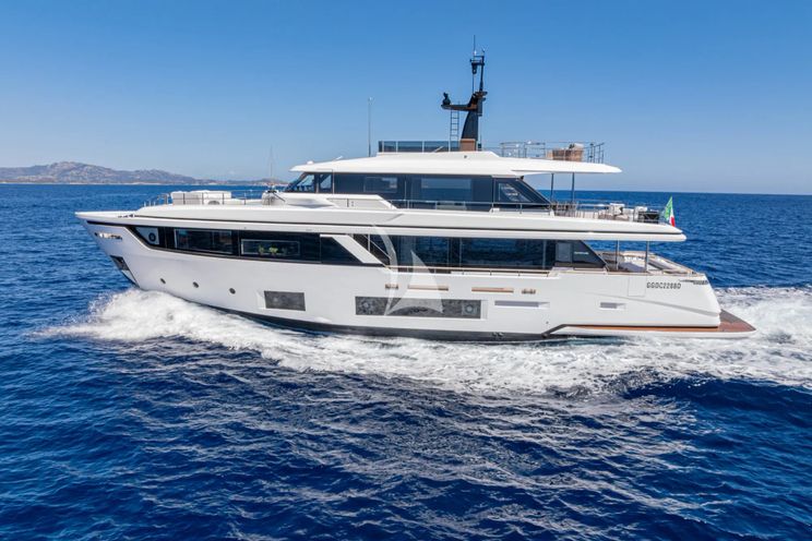 Charter Yacht TWINS - Ferretti Custom Line Navetta 30 - 5 Cabins - Naples - Capri - Positano - Amalfi Coast - Italy