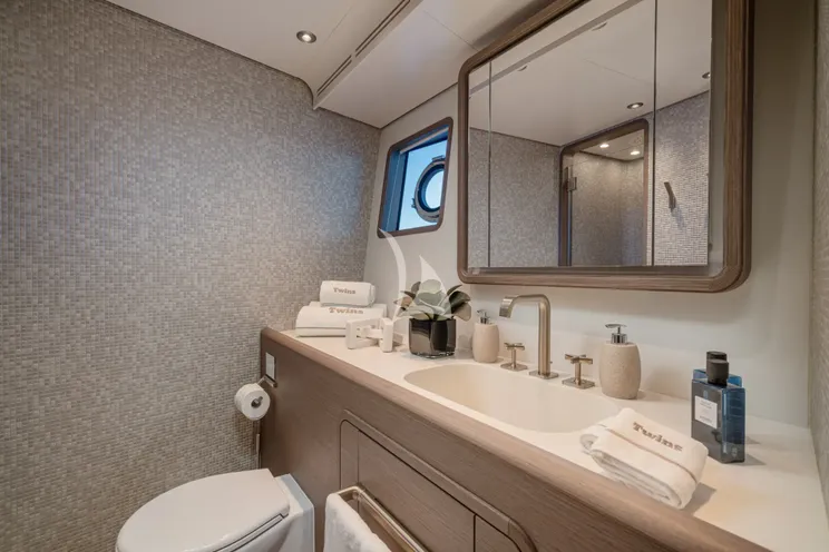 Charter Yacht TWINS - Ferretti Custom Line Navetta 30 - 5 Cabins - Naples - Capri - Positano - Amalfi Coast - Italy