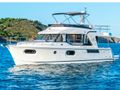Swift Trawler 42 Fly - profile Swift Trawler 42 Fly - profile