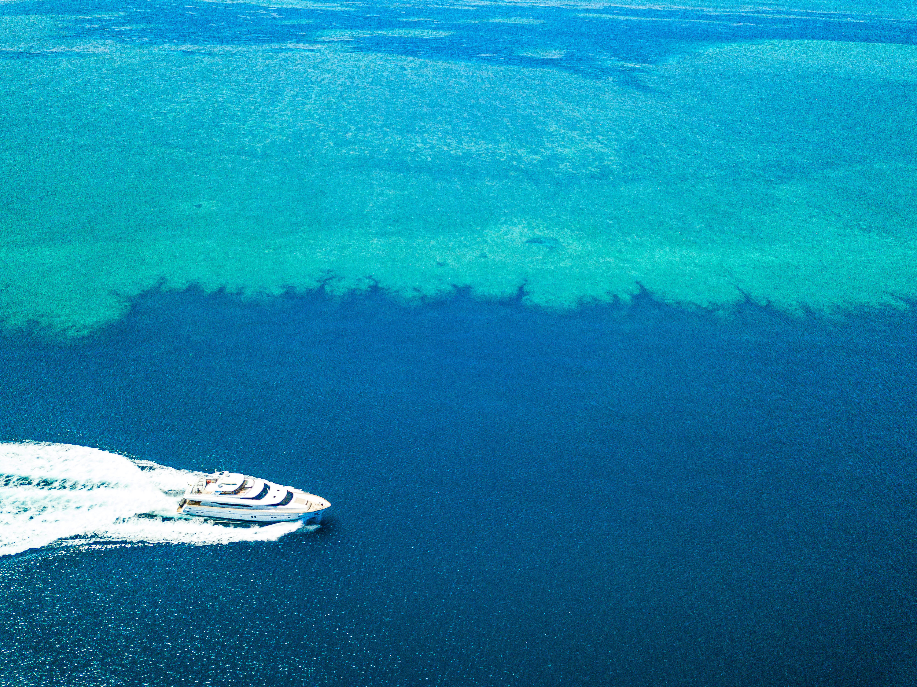 Charter Yacht TRIPLE888EIGHT - Horizon 94 - 4 Cabins - Fiji - Melanesia - South Pacific