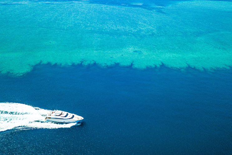 Charter Yacht TRIPLE888EIGHT - Horizon 94 - 4 Cabins - Fiji - Melanesia - South Pacific