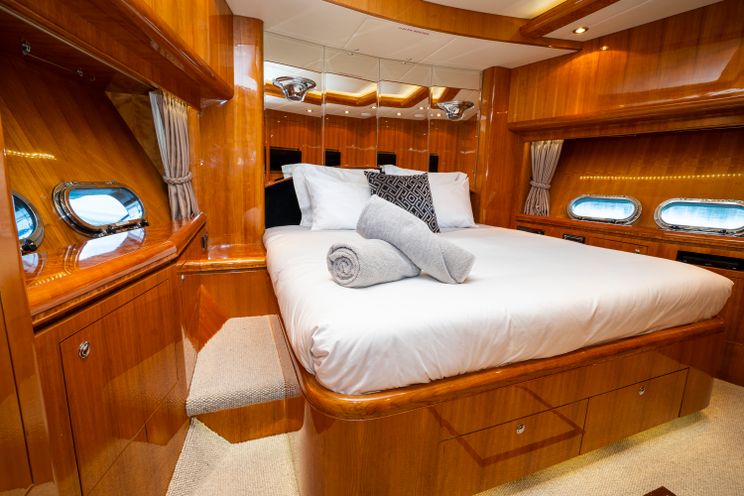 Charter Yacht TRIPLE888EIGHT - Horizon 94 - 4 Cabins - Fiji - Melanesia - South Pacific