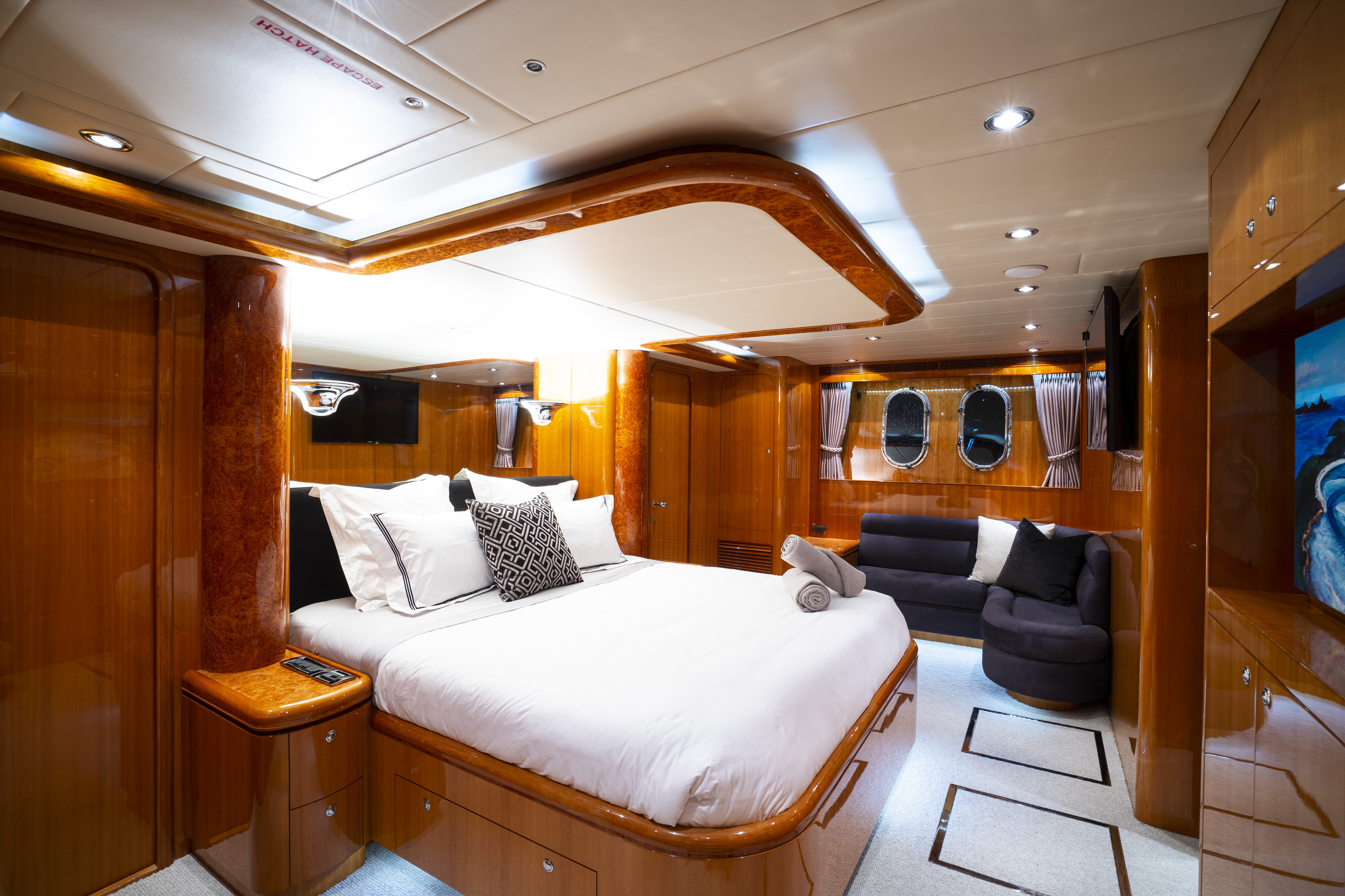 Charter Yacht TRIPLE888EIGHT - Horizon 94 - 4 Cabins - Fiji - Melanesia - South Pacific