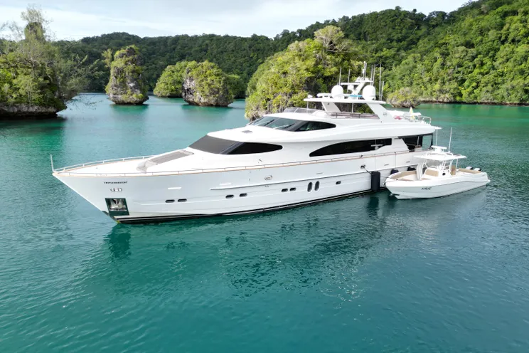 Charter Yacht TRIPLE888EIGHT - Horizon 94 - 4 Cabins - Fiji - Melanesia - South Pacific