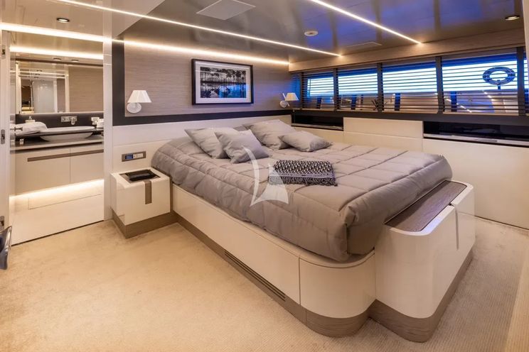 Charter Yacht UILIA - ISA Extra 93 - 5 Cabins - Monaco - Nice - Antibes - Cannes - St Tropez - French Riviera