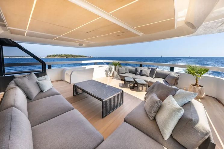 Charter Yacht UILIA - ISA Extra 93 - 5 Cabins - Monaco - Nice - Antibes - Cannes - St Tropez - French Riviera