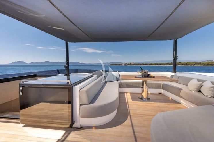 Charter Yacht UILIA - ISA Extra 93 - 5 Cabins - Monaco - Nice - Antibes - Cannes - St Tropez - French Riviera