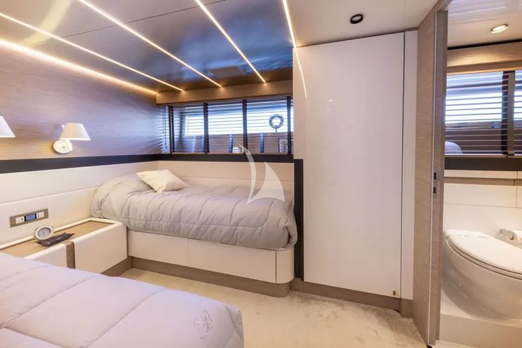 Charter Yacht UILIA - ISA Extra 93 - 5 Cabins - Monaco - Nice - Antibes - Cannes - St Tropez - French Riviera