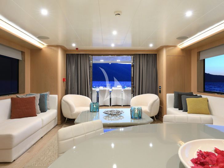 UKIEL Aegean Explorer M26 - main saloon UKIEL Aegean Explorer M26 - main saloon