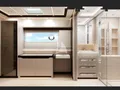 UNDER THE RADAR HeySea 80 - cabin vanity and premium bathroom UNDER THE RADAR HeySea 80 - cabin vanity and premium bathroom