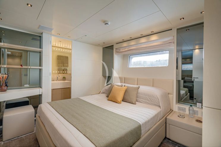 Charter Yacht UNICKA - Sanlorenzo SD92 - 5 Cabins - Naples - Capri - Positano - Amalfi Coast - Italy