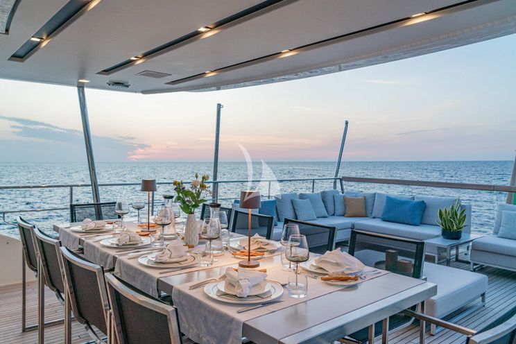 Charter Yacht UNICKA - Sanlorenzo SD92 - 5 Cabins - Naples - Capri - Positano - Amalfi Coast - Italy