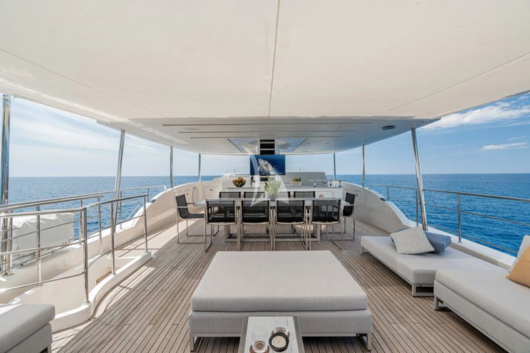 Charter Yacht UNICKA - Sanlorenzo SD92 - 5 Cabins - Naples - Capri - Positano - Amalfi Coast - Italy