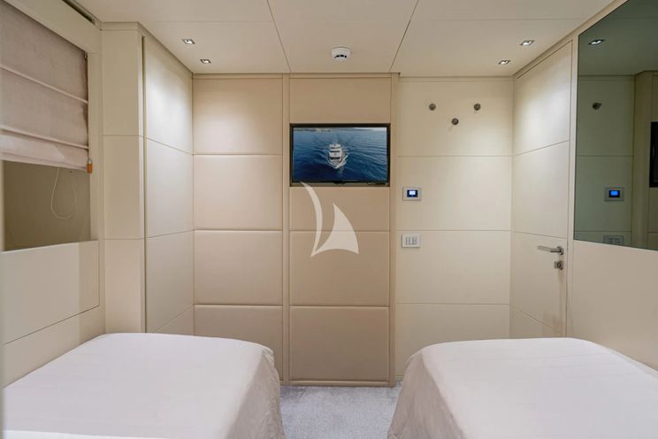 Charter Yacht UNICKA - Sanlorenzo SD92 - 5 Cabins - Naples - Capri - Positano - Amalfi Coast - Italy