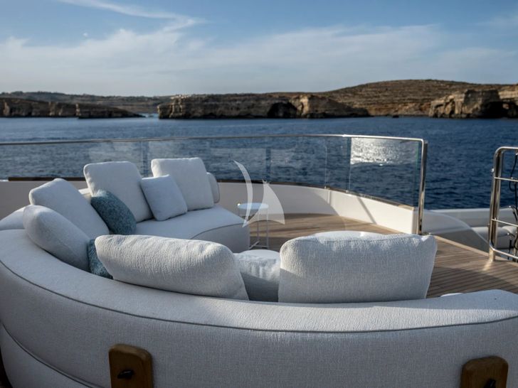 UNIQUE S Sanlorenzo SD118 - sun deck lounge UNIQUE S Sanlorenzo SD118 - sun deck lounge