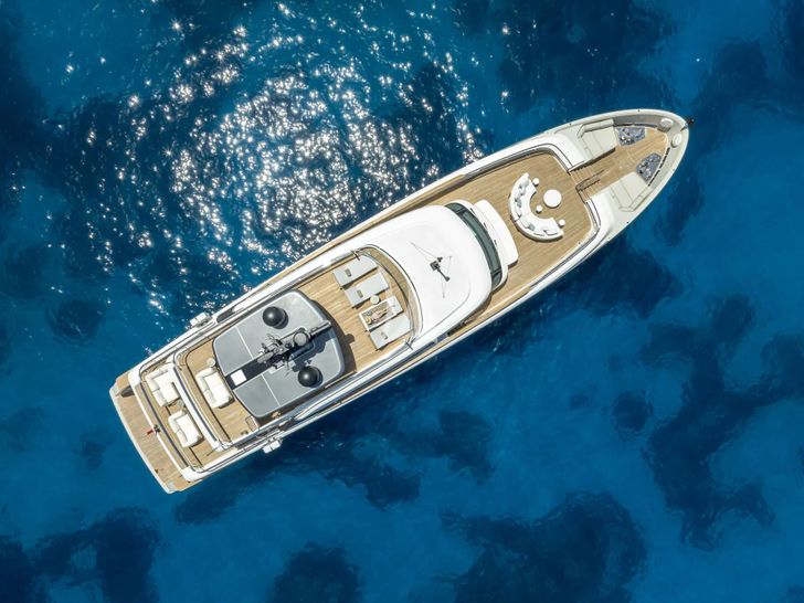 UNIQUE S Sanlorenzo SD118 - top aerial shot UNIQUE S Sanlorenzo SD118 - top aerial shot