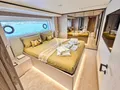 UPSTREAM Ferretti Custom Line Navetta 33 - VIP cabin 1 UPSTREAM Ferretti Custom Line Navetta 33 - VIP cabin 1