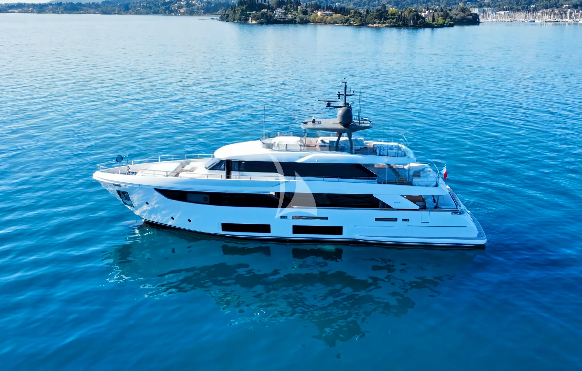 Charter Yacht UPSTREAM - Ferretti Custom Line Navetta 33 - 5 Cabins - Cogolin - Cannes - Nice - Antibes - St Tropez - Monaco - French Riviera