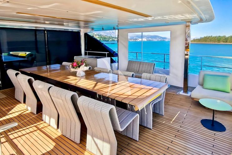 Charter Yacht UPSTREAM - Ferretti Custom Line Navetta 33 - 5 Cabins - Cogolin - Cannes - Nice - Antibes - St Tropez - Monaco - French Riviera