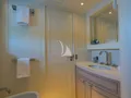 VALENTINA II Sanlorenzo SD90 - twin cabin 2 bathroom VALENTINA II Sanlorenzo SD90 - twin cabin 2 bathroom