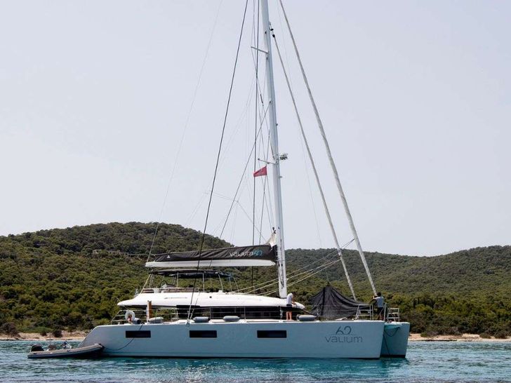 VALIUM Lagoon 62 Anchor VALIUM Lagoon 62 Anchor