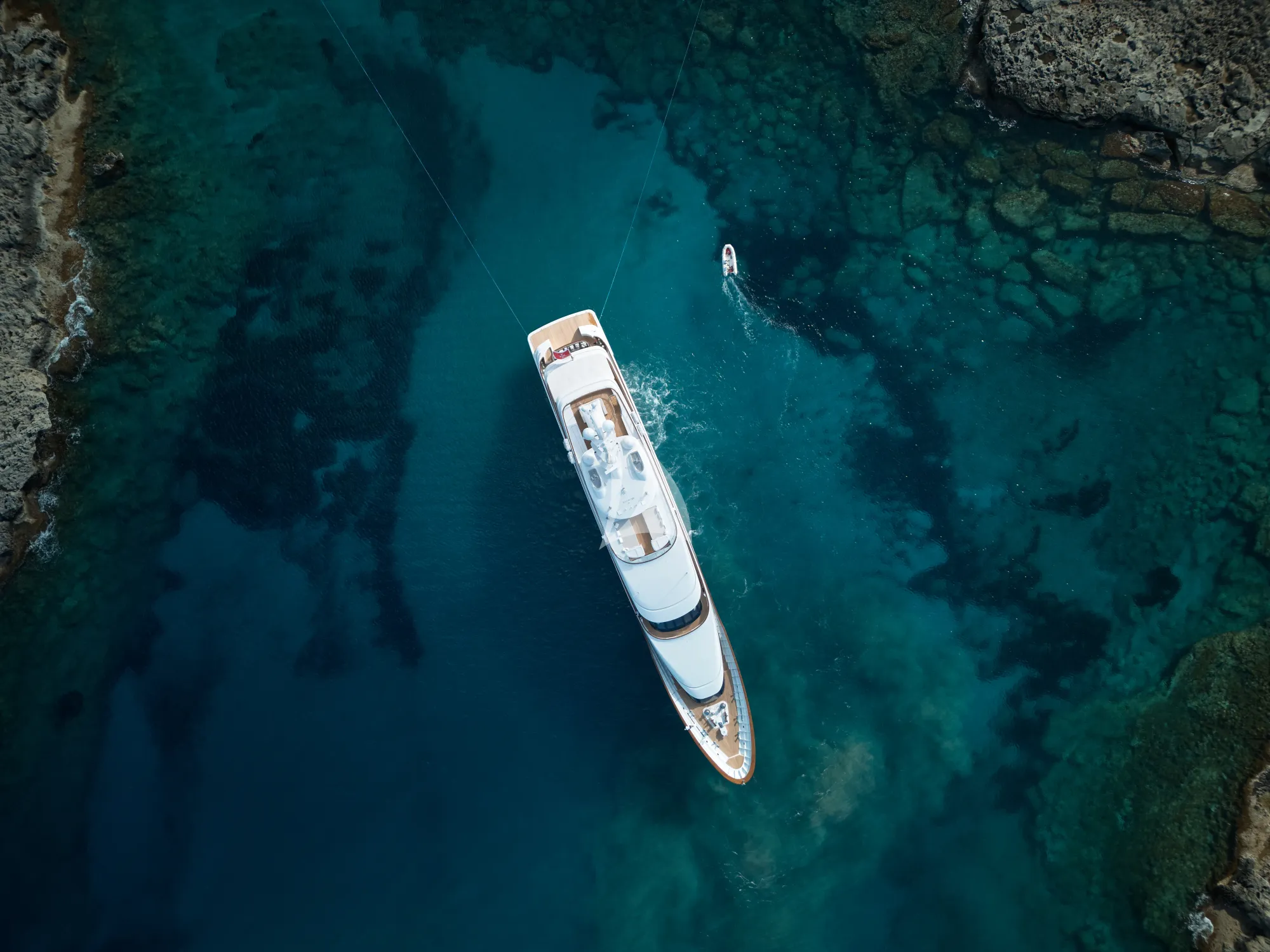 Charter Yacht VASSA - Feadship 68m - 6 Cabins - Nassau - Exumas - Bahamas