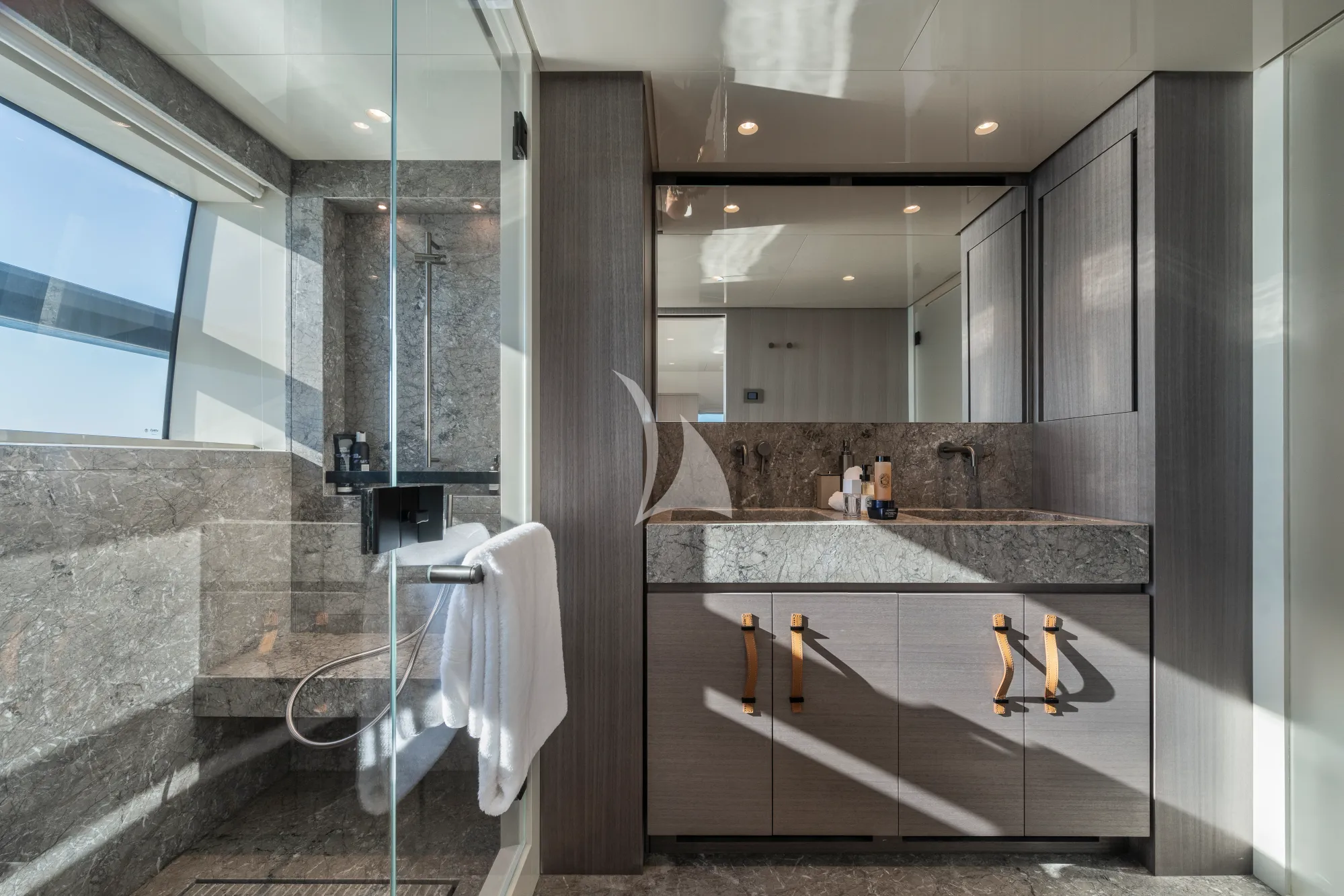 Charter Yacht VAUBAN - Sanlorenzo SL120 Asymmetric - 5 Cabins - Kotor - Tivat - Budva - Montenegro