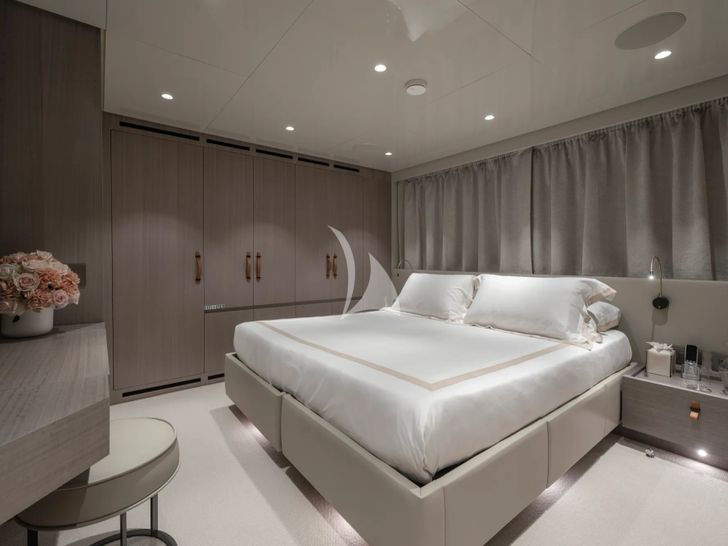 VAUBAN Sanlorenzo SL120 Asymmetric - twin cabin 2 convertible VAUBAN Sanlorenzo SL120 Asymmetric - twin cabin 2 convertible