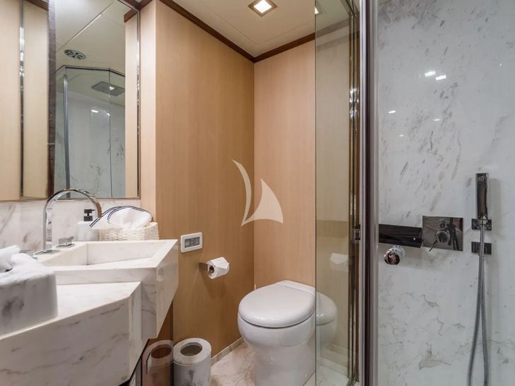 VAY Su Marine 40m - VIP cabin 4 bathroom VAY Su Marine 40m - VIP cabin 4 bathroom