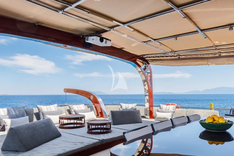 Charter Yacht VAY - Su Marine 40m - 5 Cabins - Athens - Mykonos - Paros - Cyclades - Greece