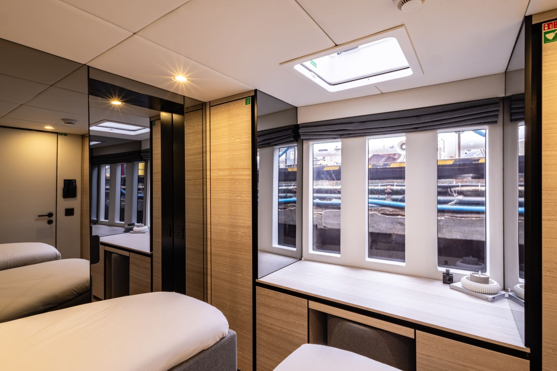 VELA Sunreef 70 Eco - convertible queen cabin