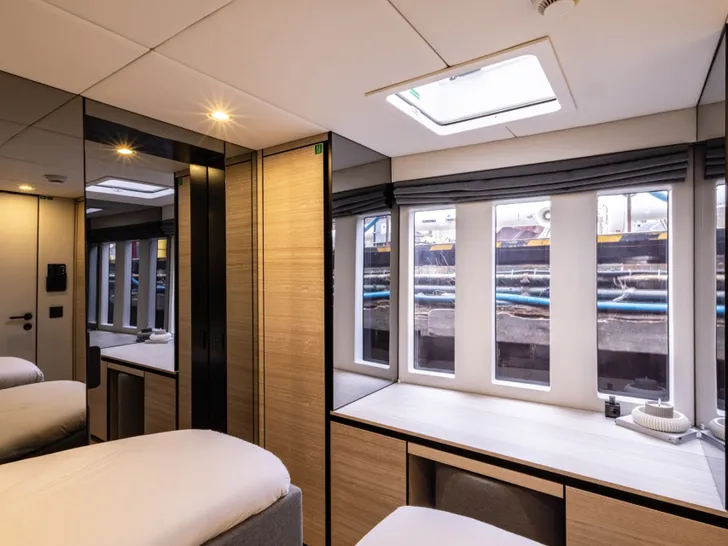 VELA Sunreef 70 Eco - convertible queen cabin VELA Sunreef 70 Eco - convertible queen cabin