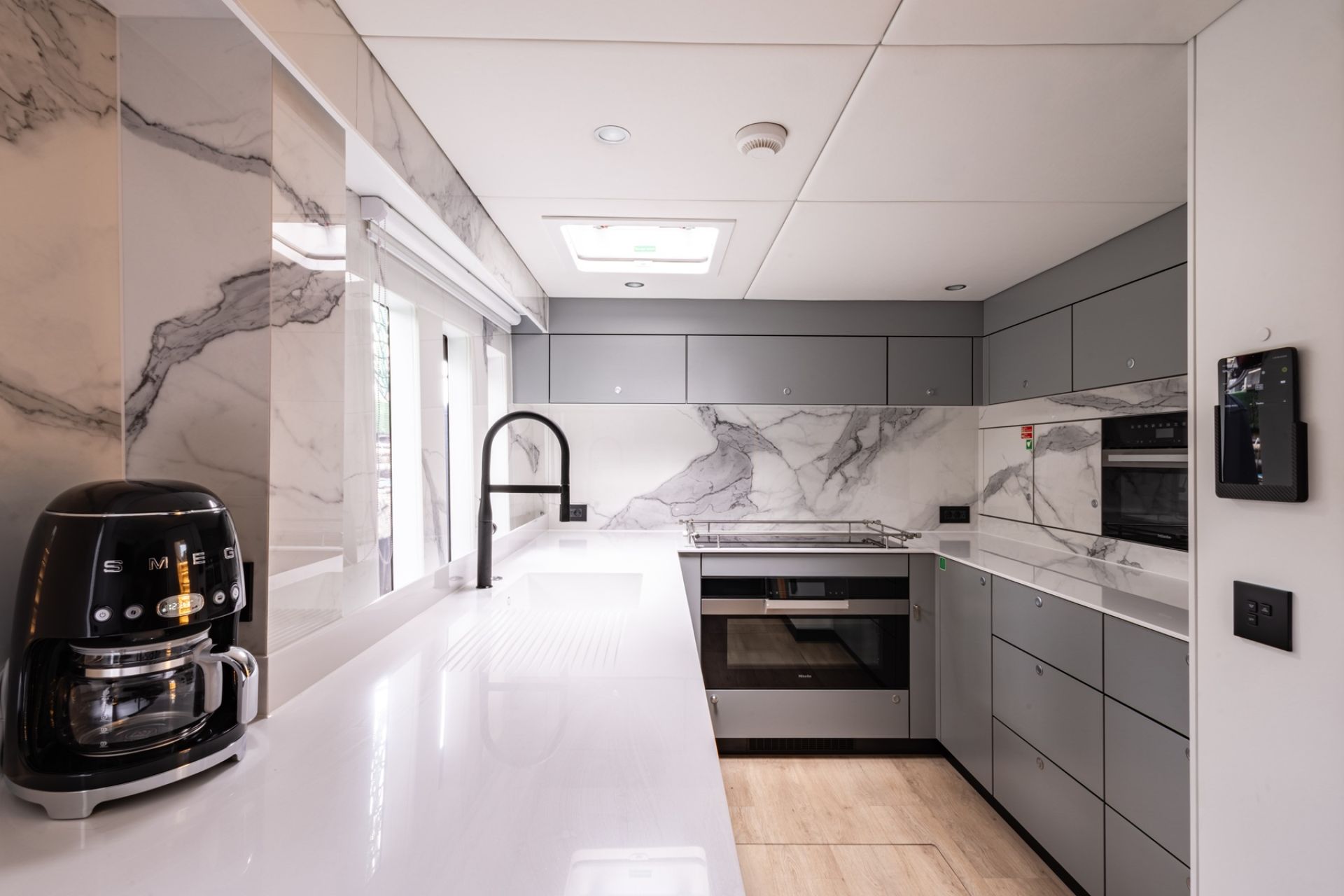 VELA Sunreef 70 Eco - galley