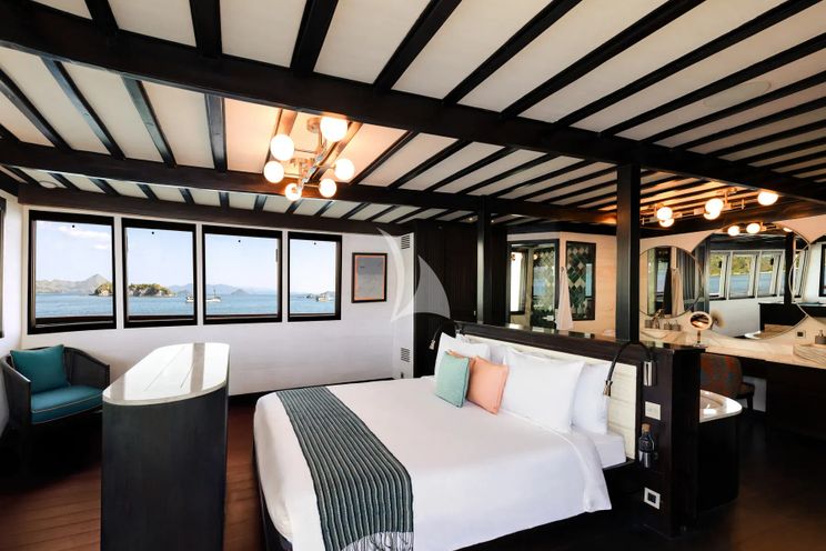 Charter Yacht VELA - Phinisi 50m - 6 Cabins - Labuan Bajo - Komodo - Sorong - Raja Ampat - Indonesia