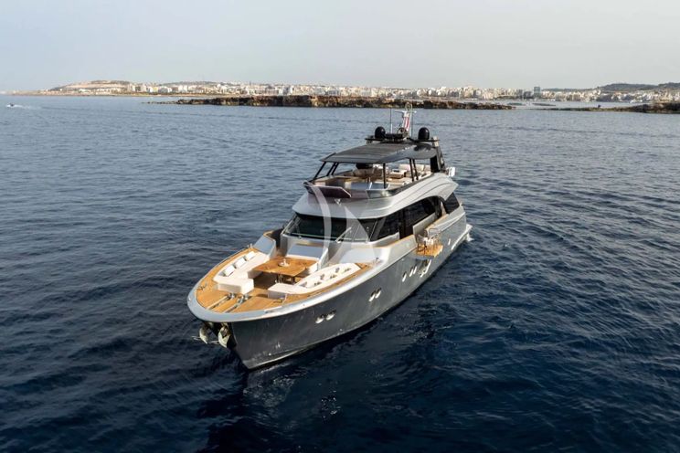 Charter Yacht VENUS - Monte Carlo MCY86 - 4 Cabins - Naples - Capri - Positano - Amalfi Coast - Italy