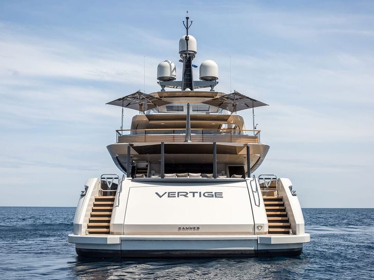 VERTIGE Tankoa 50 - stern VERTIGE Tankoa 50 - stern