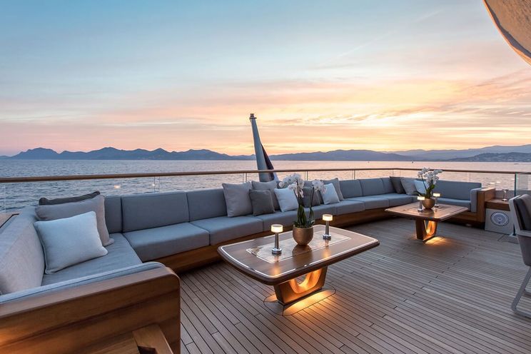 Charter Yacht VERTIGE - Tankoa 50m - 6 Cabins - Croatia - Naples - Sicily - Italian Riviera - French Riviera - Corsica - Sardinia