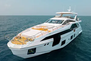 VESTA - Azimut Grande 27M - 5 Cabins - Athens - Mykonos - Paros - Cyclades - Greece VESTA - Azimut Grande 27M - 5 Cabins - Athens - Mykonos - Paros - Cyclades - Greece