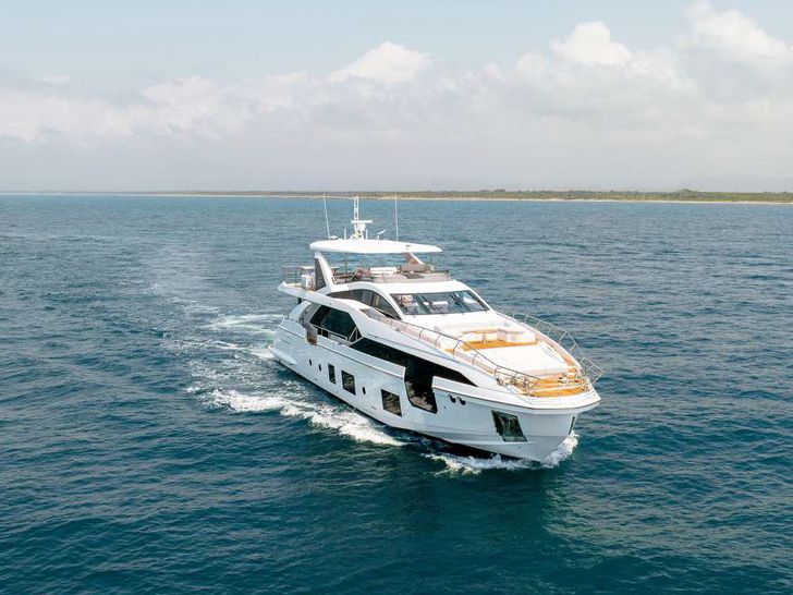 VESTA Azimut Grande 27M - cruising VESTA Azimut Grande 27M - cruising