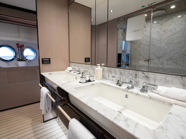 VESTA Azimut Grande 27M - master cabin bathroom lavatory VESTA Azimut Grande 27M - master cabin bathroom lavatory