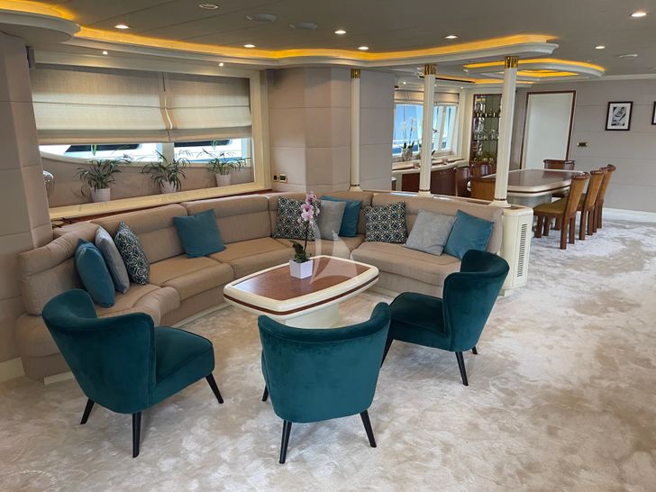 VIKING III Dixon 35m - saloon VIKING III Dixon 35m - saloon